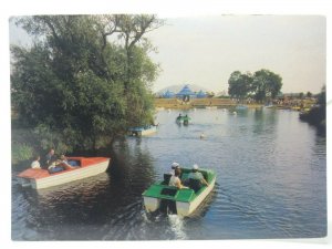 Boats on the Boating Lake Thorpe Park Surrey Vintage Postcard