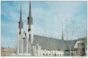 Saint Martyrs Church, VICTORIAVILLE, Quebec, Canada, 40-60´