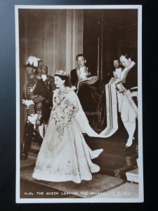 Royal Coronation THE QUEEN LEAVING THE PALACE 1953 RP Valentine C12