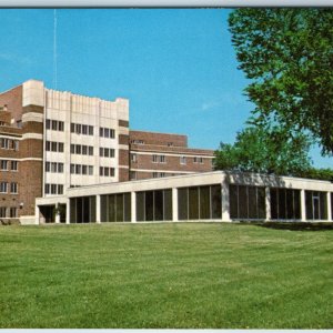 c1970s Fort Dodge IA Bethesda General Hospital Es-N-Len Mike Roberts Chrome A197