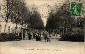 CPA ANGERS - Avenue Jeanne-d'Arc (296930)