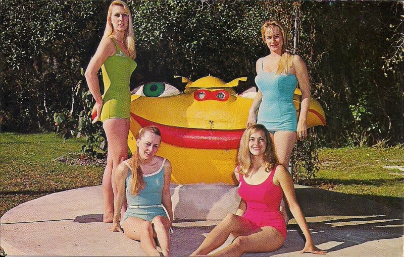 Weeki Wachee, FL, Mermaids, 1965, Sexy Girls, Swimsuit, Pretty Women, Clam
