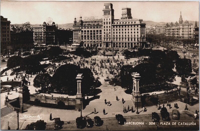 Spain Barcelona Plaza De Cataluna Vintage RPPC C104