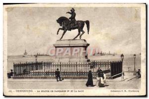 CPA Cherbourg La Statue de Napoleon Ier et la Rade