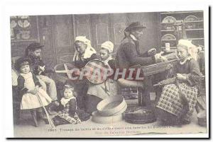 COPYRIGHT Old Postcard sieves and sieve weaving in a family of Bannalec