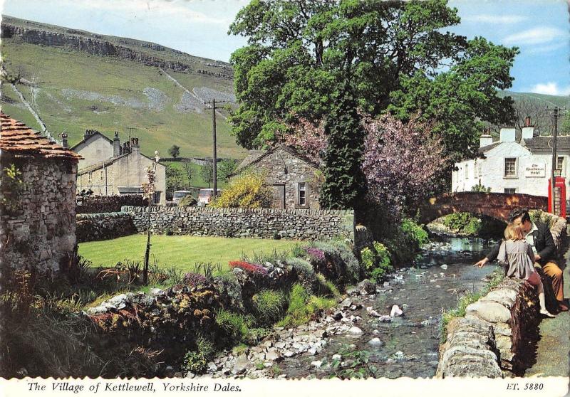 BR82537 the village of kettlewell yorkshire dales    uk