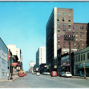 c1950s Davenport, IA Third Street Downtown Vtg Chrome Photo Postcard Main St A89