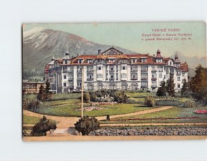 Postcard Grand Hotel v Starom Smokovci v pozadí Slavkovský štít, Slovakia