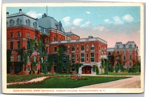 Postcard NY Poughkeepsie Vassar College Main Building West Entrance