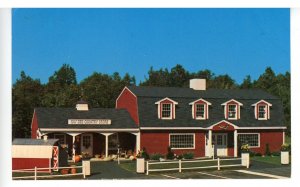 RI - Hope Valley. KayDee Country Store