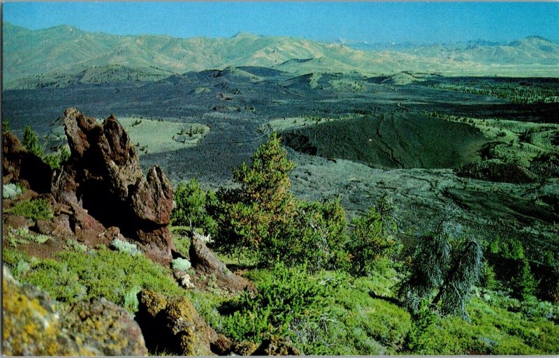 Vintage Idaho Postcard, Landscape , Craters of the Moon National Monument, pb24