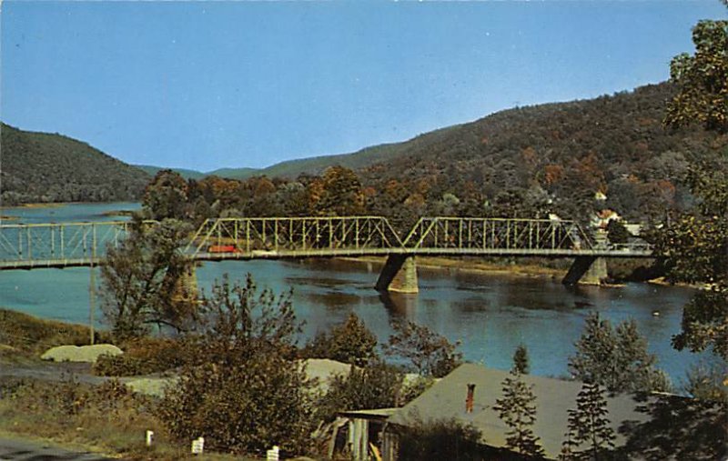 Bridge over Allegheny River Tionesta, Pennsylvania PA