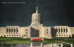 Vintage Postcard 1930's View Oregon State Capitol at Salem OR