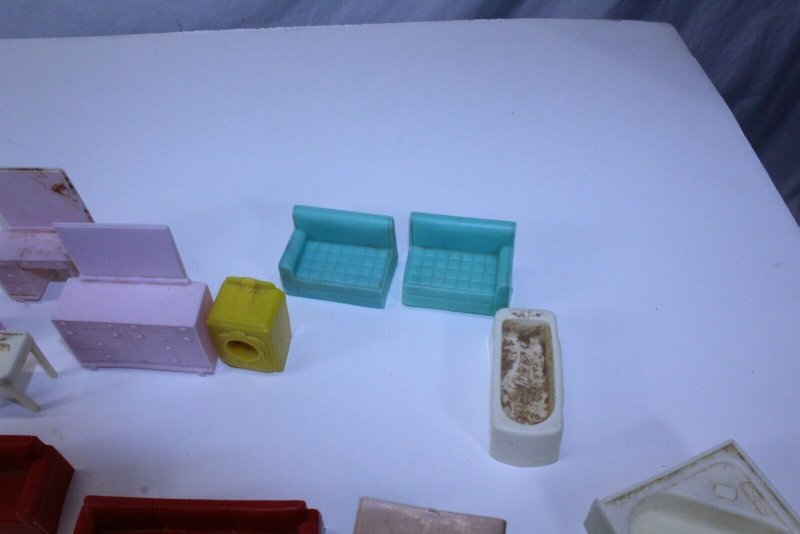 Lot of 35 Vintage Collectible Plastic Mini Doll House Furniture PCS by Superior