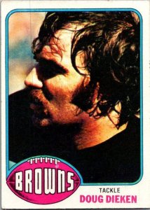 1976 Topps Football Card Doug Dieken Cleveland Browns sk4213