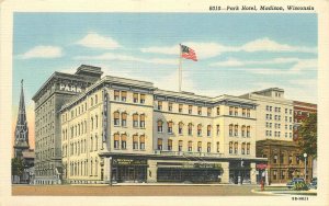 Postcard Wisconsin Madison Park Hotel roadside Bishop Teich linen 23-4226