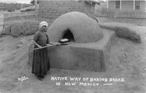 J39/ Native Indian RPPC Postcard c30 Las Cruces New Mexico Bake Bread 165