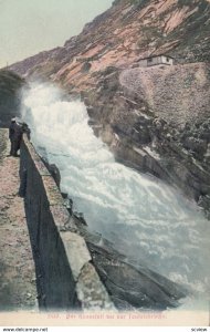 Der-Reussfall bei der Teufelsbrucke , Switzerland , 00-10s