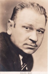 Wallace Beery Hollywood Film Weekly Movie Old POstcard