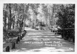 Lot107 picnic area fort lincoln park North Dakota Mandan usa car real photo