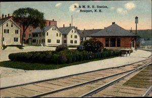 NEWPORT NH B&M Railroad Station c1910 Postcard
