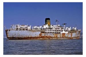 mc4143 - Singapore Ex Liner - Khalij Express , built 1955 ex Hubert - photo 6x4