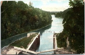 c1910 KINGSTON MILLS CANADA LOCKSTATION BOATS RIDEAU CANAL POSTCARD 43-42