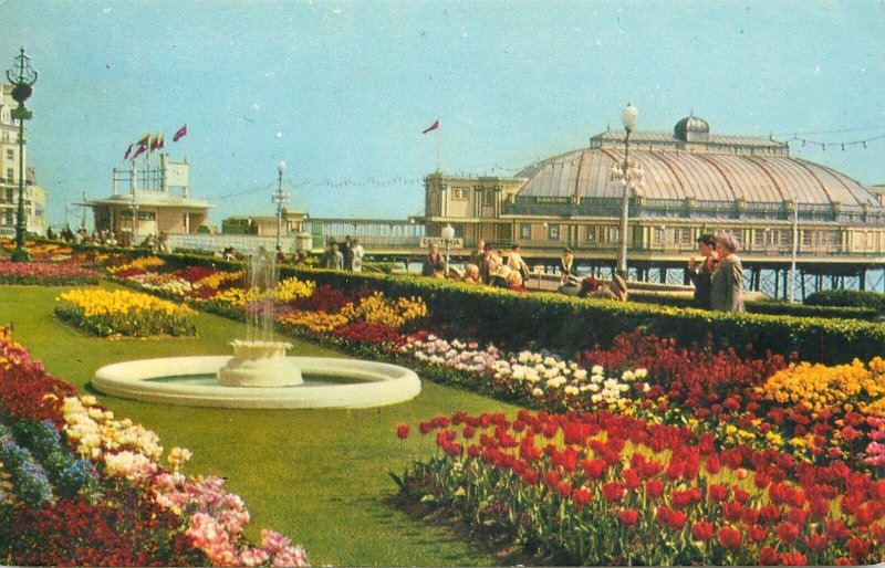 UK England Eastbourne carpet gardens fountain pier