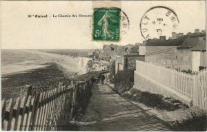 CPA ONIVAL-sur-MER Le Chemin des Douaniers (807749)