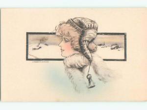 Divided-Back PRETTY WOMAN Risque Interest Postcard AA7903