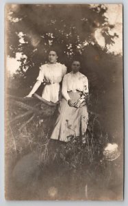 RPPC Two Lovely Ladies On Tree Branch Gladys And Inez Postcard O28