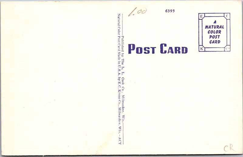 Postcard BUILDING SCENE Milwaukee Wisconsin WI AK9934