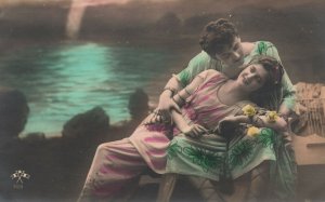 Romance Couple Lovers Sweet Man and Woman Vintage Postcard c1910