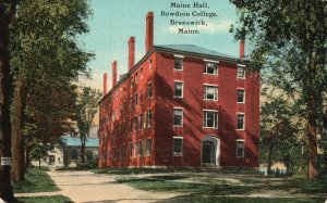 Vintage Postcard 1910's Maine Hall Building Bowdoin College Brunswick Maine ME