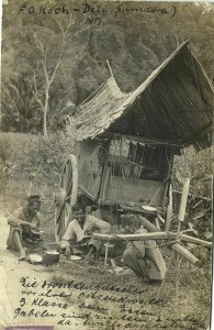 indonesia, SUMATRA, Resting Natives Fort de Kock - Deli (1913) S. Kurita RPPC