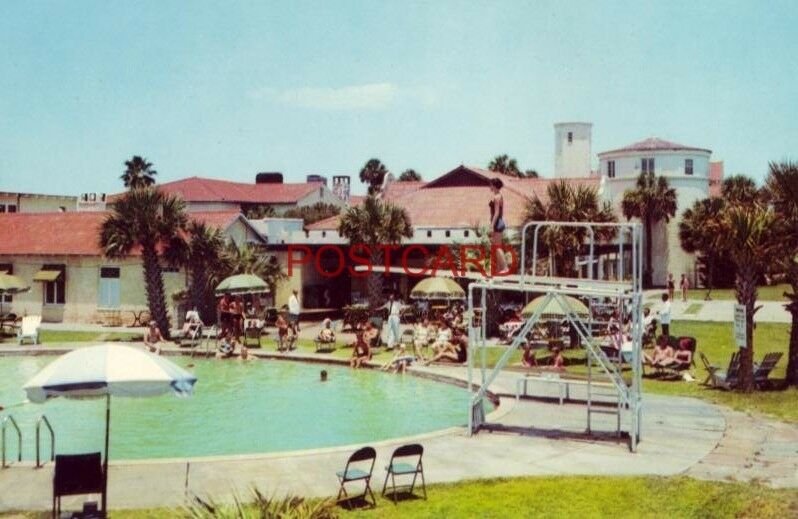 Swimming pool and patio KING AND PRINCE HOTEL, ST. SIMONS ISLAND, GA.