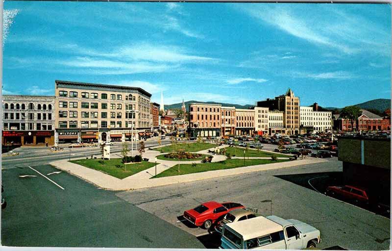 Postcard SHOP SCENE Rutland Vermont VT AM4445