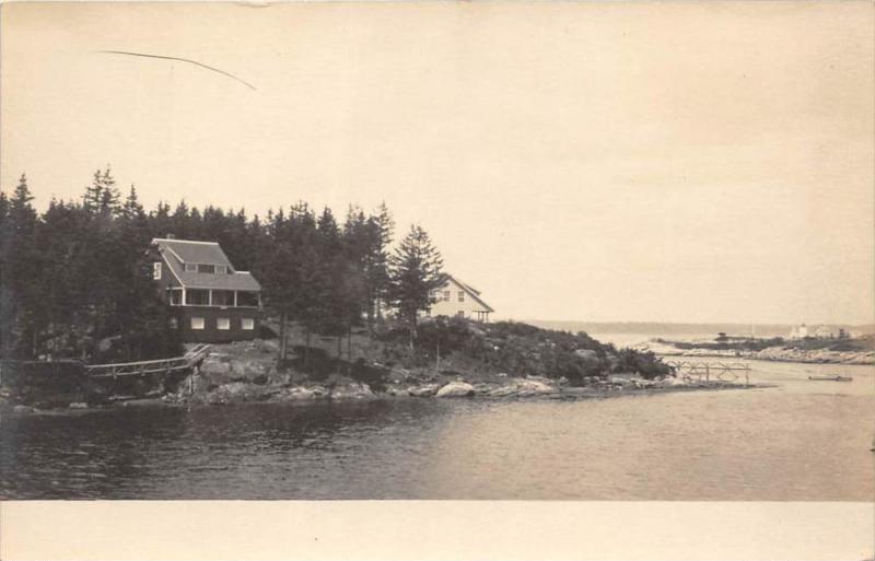 13053    Houses  on Island 1920's   somewhere in New England  real photo