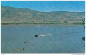 Boating, OSOYOOS ON THE LAKE, British Columbia, Canada, 40-60s