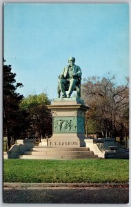 Vtg Bridgeport Connecticut CT P.T. Barnum Statue Seaside Park View Postcard