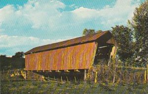 Covered Bridge A Refeshing Country Scene Noble County Vermont