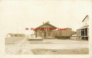 Depot, Minnesota, Leroy, RPPC, Chicago Great Western Railroad, Photo