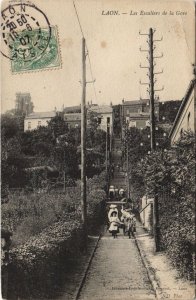 CPA LAON Les escaliers de la gare (157328)