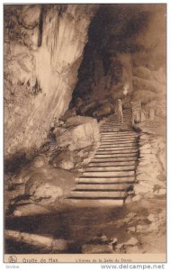 Grotte de Han, L'Entree de la Salle du Dome, Rochefort, Namur, Belgium, 00-10s