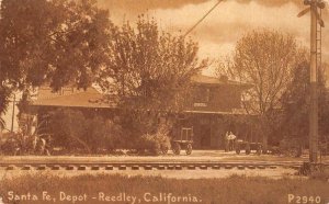 Reedley California Train Station Vintage Postcard AA17633