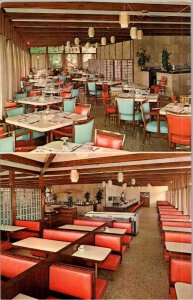 Riverside, Connecticut - Dine at Neilsen East - since 1898 -  in the 1950s