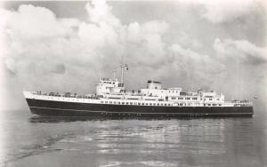 m v KONINGIN EMMA~m v PRINSES BEATRIX~ZEELAND STEAMSHIP COMPANY PHOTO POSTCARD