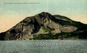 Breakneck Mtn - Hudson RIver, New York NY  