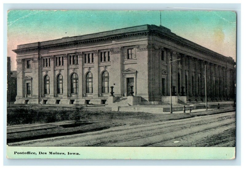 1913 Post Office Building Street View Des Moines Iowa IA Antique Postcard 