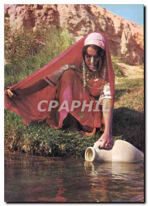 Postcard Modern Tunisia a Water Carrier